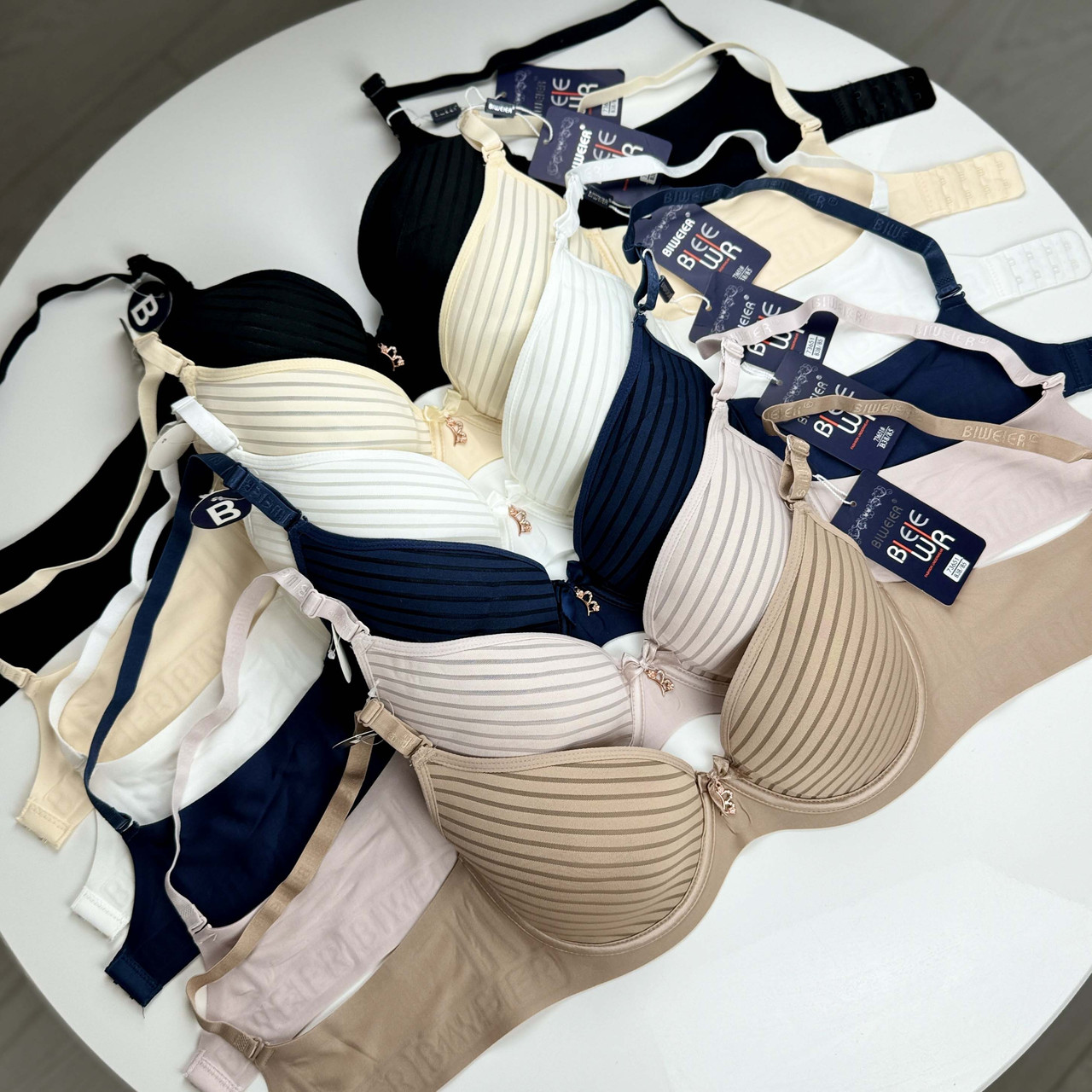 Жіночі бюстгальтери 73651 В Biweier, фото 1