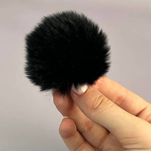 Помпони з натурального хутра кролика на нитці 5 см - чорний