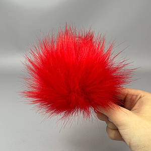 Помпони з еко-хутра фарбовані 10 см - червоний