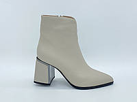 Шкіряні черевики Carvelle. Ботільйони. Маленькі розміри ( 33, 34, 35 ).