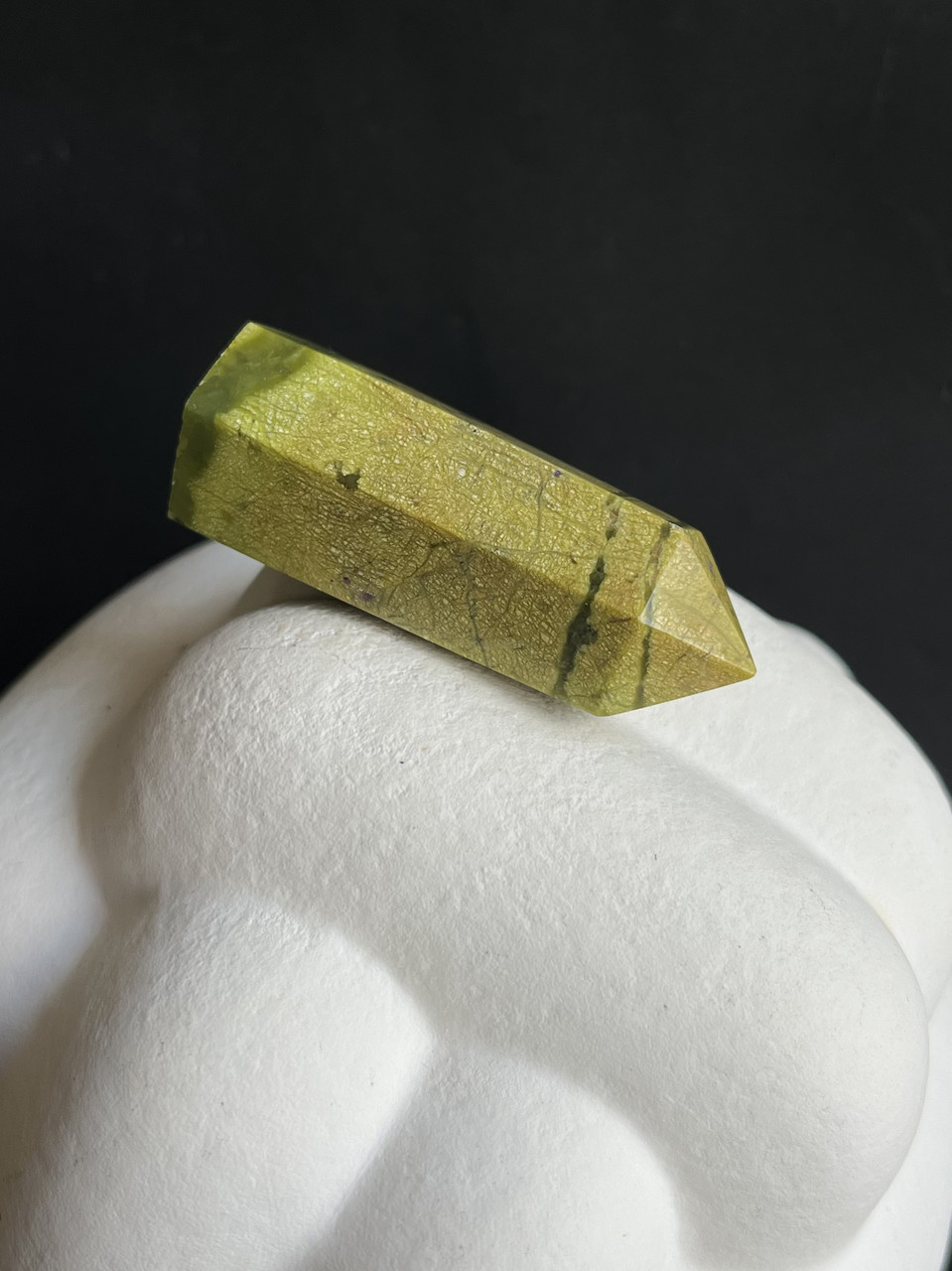 Атлантісіт натуральний обеліск олівець стела з атлантисита., фото 1