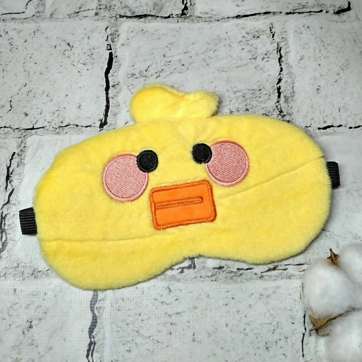 Маска для сну плюшева Курча 20х9 см Жовта 20242-3