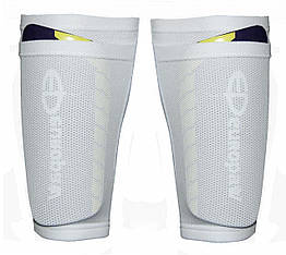 Фіксатор для футбольних щитків білий