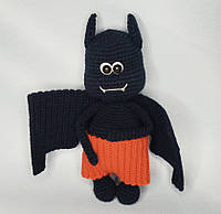 Кажан в'язана іграшка