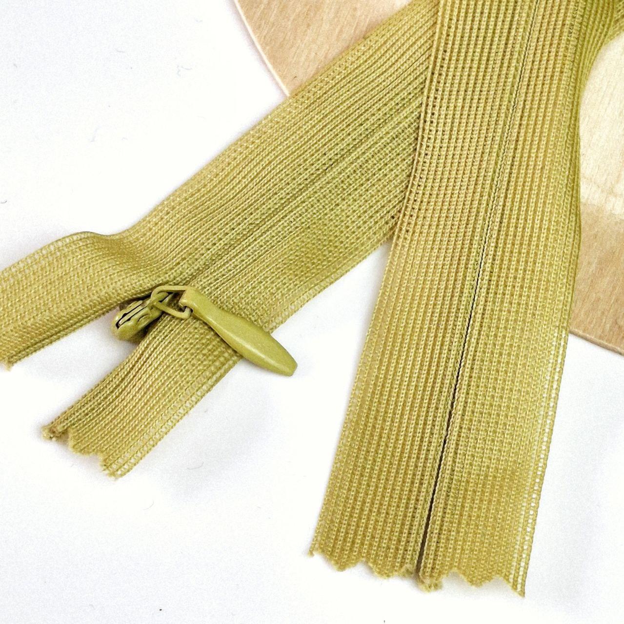 Потаємна блискавка 18см Китай нейлонова основа колір гірчичний, фото 1