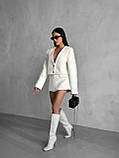 Жіночий стильний пухнастий костюм з кропом-жакетом та спідницею-шортами, фото 5