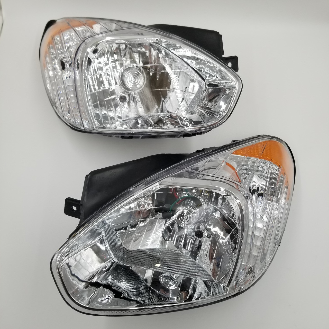 Фари Акцент 2006-2010 механічні (комплект ліва+права) EuroEx Угорщина