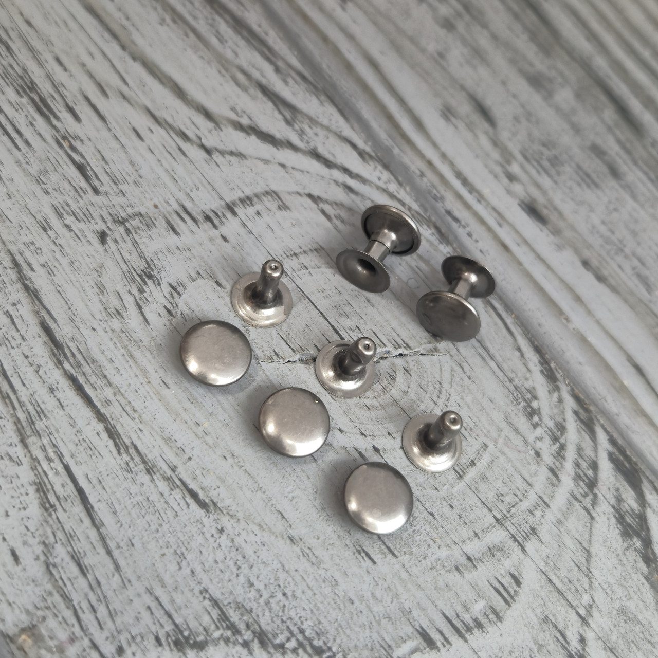 Хольнітен односторонній 9 мм Темний Нікель НЕРЖ (100 шт)