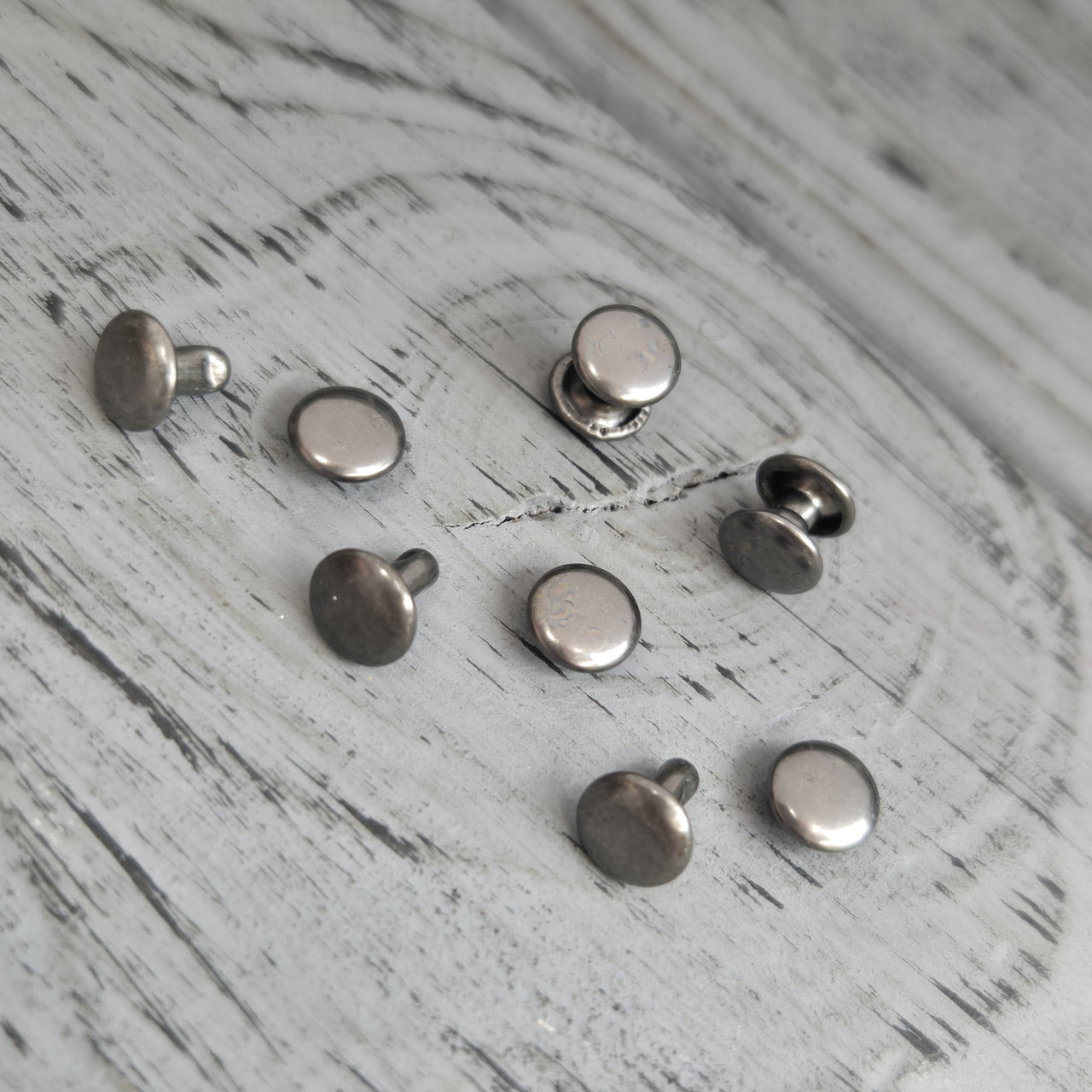 Хольнітен двосторонній 7 мм Темний нікель НЕРЖ (1000 шт)