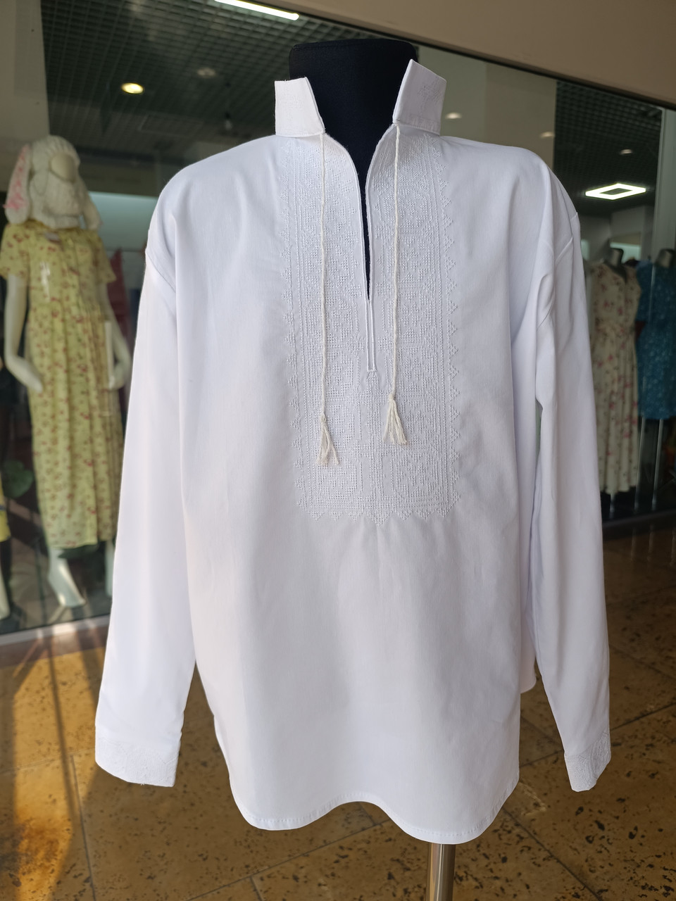 Дитяча сорочка з вишивкою