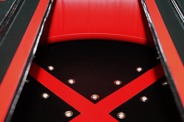 Буй LionFish.sub "Freedaiv" для указания места Погружений Подводного Охотника или Фридайвера