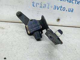 Датчик положення рівня фар Infiniti