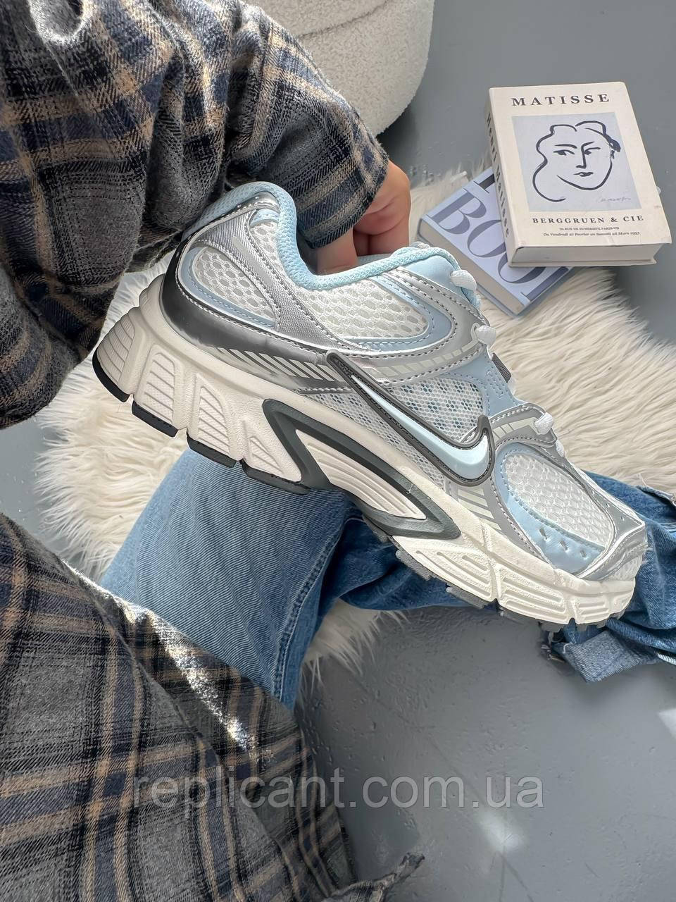 Женские кроссовки Nike Zoom Vomero 5 RNR White/Silver/Blue кросівки Nike унісекс, фото 1