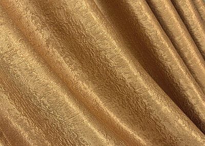 Тканина софт, з атласною основою. Висота 2,8 м. Колір золотистий. Код 373ш