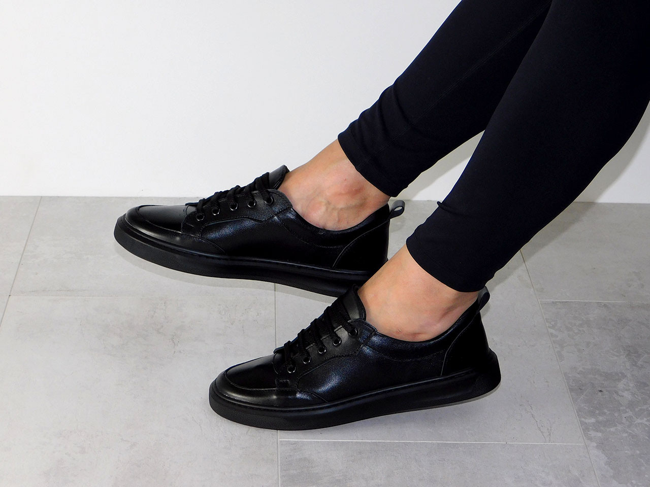 Кеди шкіряні жіночі стильні весна чорні, фото 1