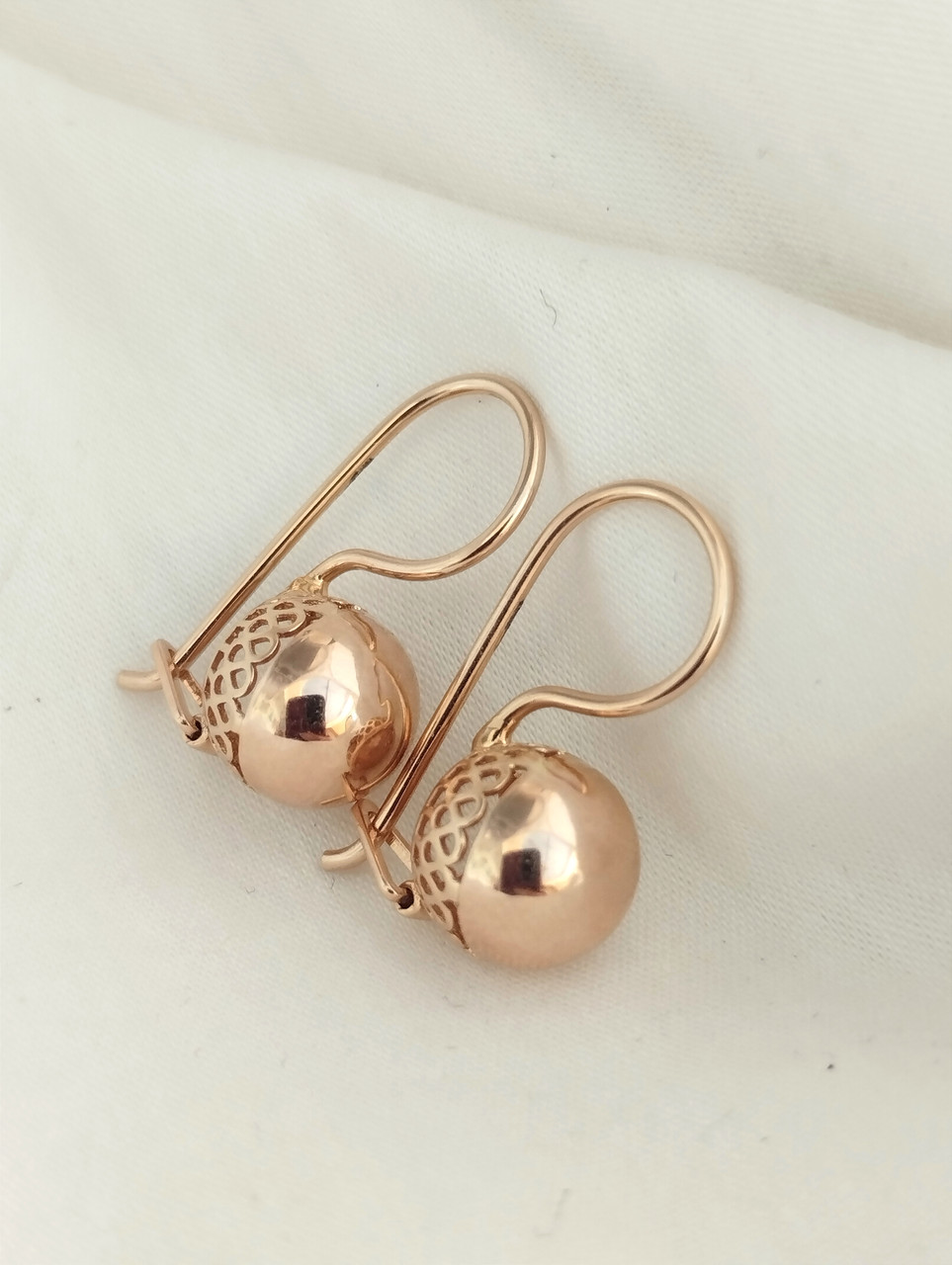 Золоті сережки 585 проби.