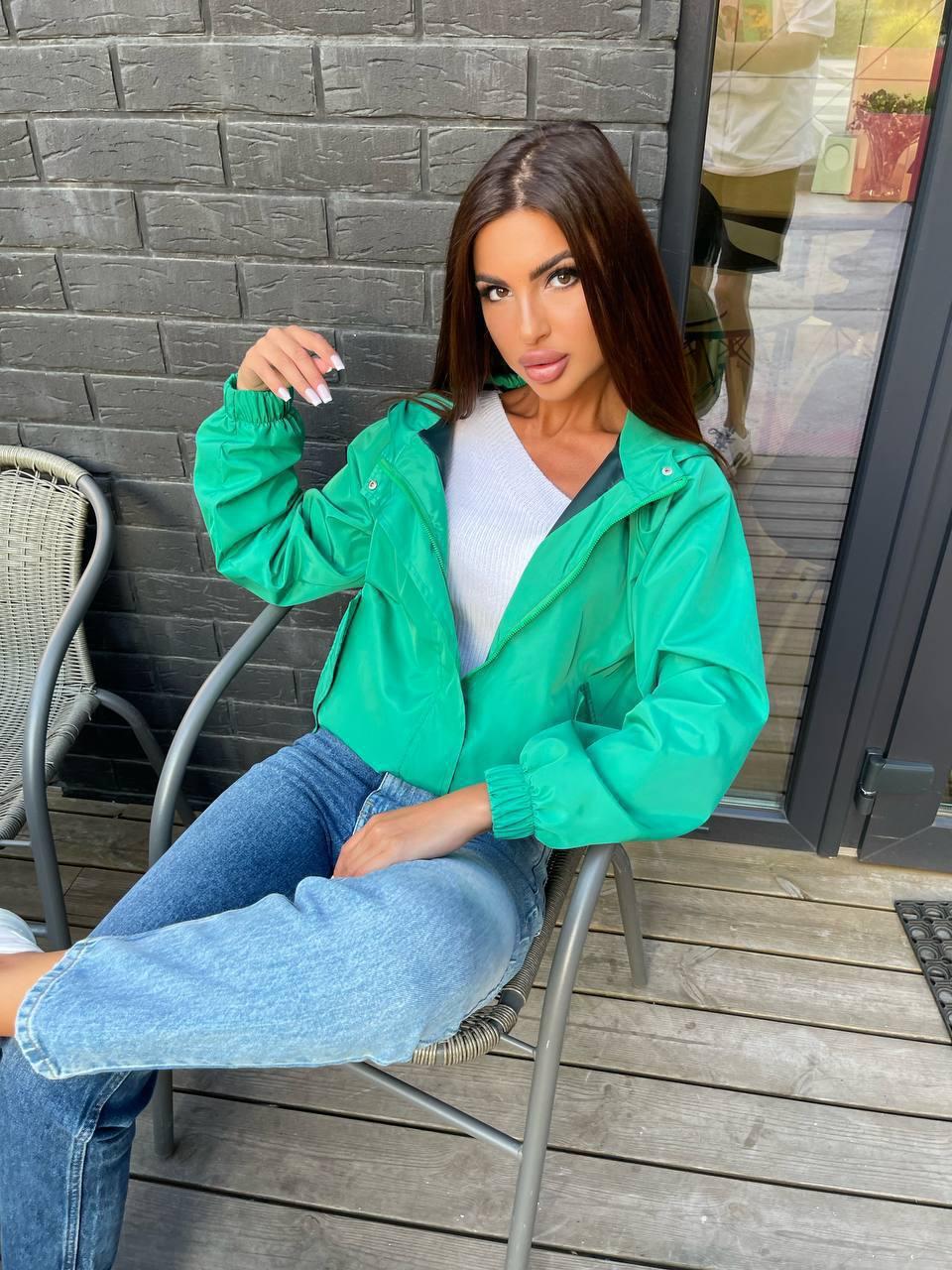 Жіноча вітровка; Кольори: блакитний, зелений, чорний; Розмір: 42-44, 46-48 ;, фото 1