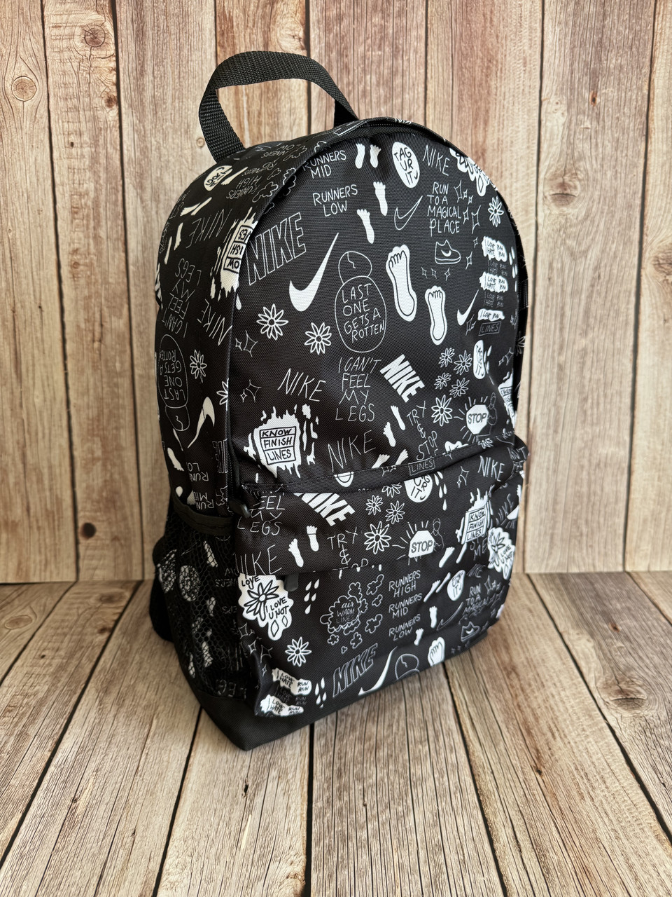 Чорний міський рюкзак Nike для школи і прогулянок рюкзак найк принт, фото 1