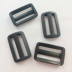 Рамка/пряжка  4 см, чорна