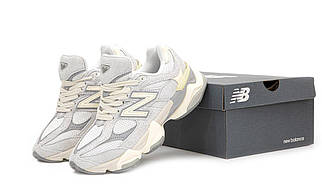 Жіночі сірі Кросівки New Balance 9060