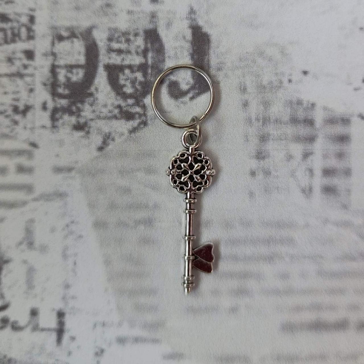 Пірсинг кільце з декором "Ключ №1" металева прикраса для афрокос аксесуари для зачісок дред, фото 1