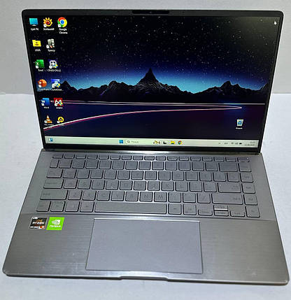 Б/в Ультрабук Б-клас Asus ZenBook 14 Q407IQ 14" 1920x1080| Ryzen 5 4500U| 8 GB RAM| 256 GB SSD| GeForce MX350 2GB, фото 1
