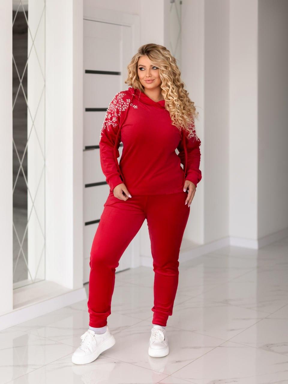 Костюм жіночий велюровий із декором, фото 1