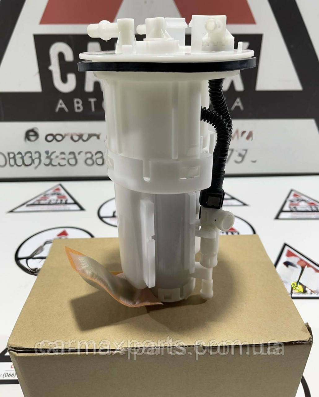 Паливний насос у бак (колба) у зборі Mitsubishi Pajero Wagon 3 3.0/3.5/3.8 00- MR990882 НОВИЙ АНАЛОГ, фото 1