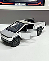 Інерційна колекційна машинка Tesla Cybertruck 1:32 з ефектами світла та звуку, Сіра, фото 2