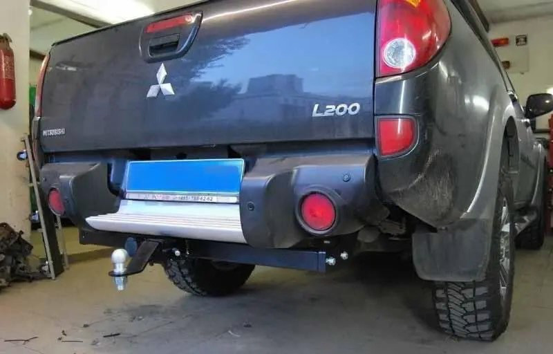 Фаркоп - Mitsubishi L-200 Пікап (2006-2016) європейська збірка, вставка під квадрат, фото 1