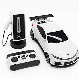 Радиоуправляемая машинка Solar 333-XN24161 — белый электромобиль 26 см с аккумулятором и зарядной станцией