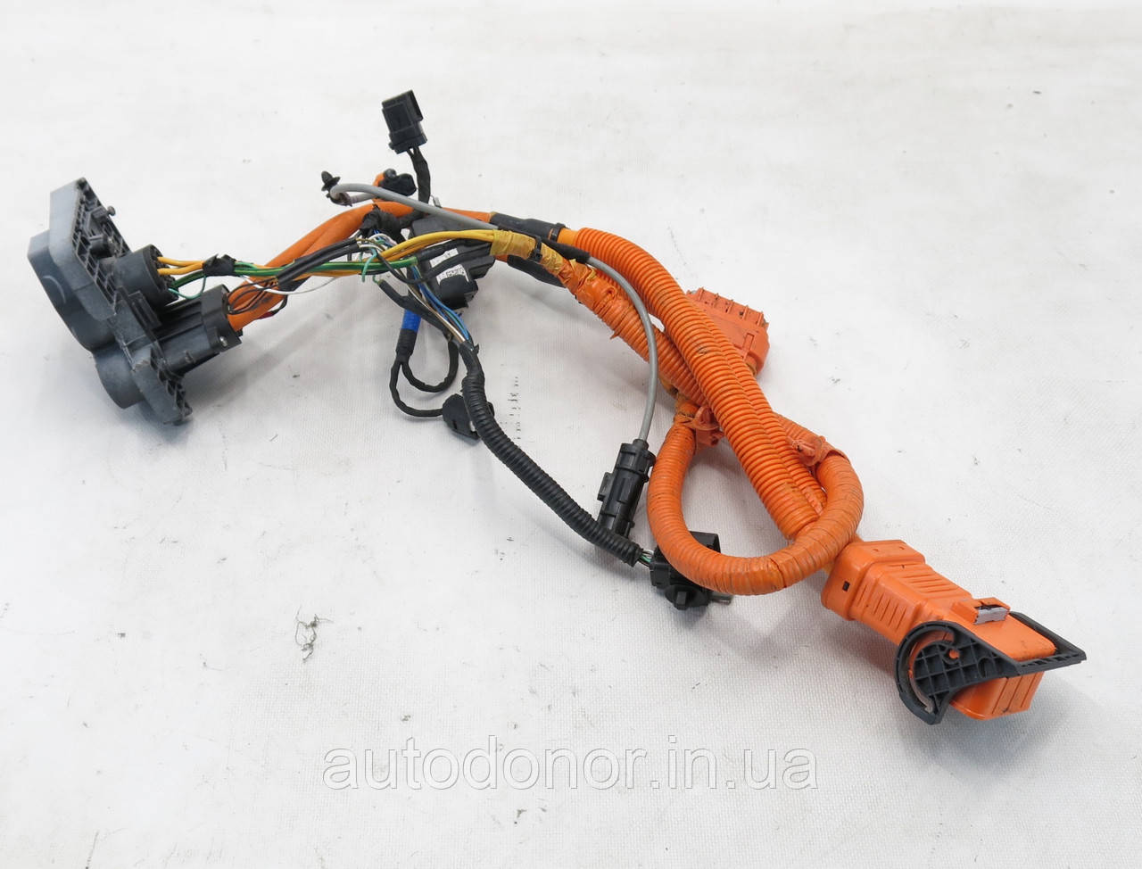 Зарядний порт ДЕФЕКТ Hyundai Kona Electric (17-) 91683K4510