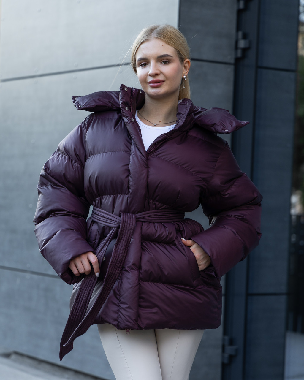 Пуховики зимові жіночі модні XS-L бургунді, фото 1