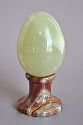 Статуетка яйце з натурального каменю онікс з підставкою, 6.5 см (колір, як на фото)