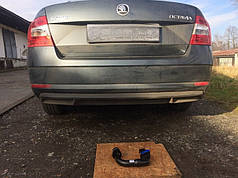 Фаркоп Skoda Octavia A7 2012-2020 (Шкода Октавія А7) швидкознімний гак на ключах