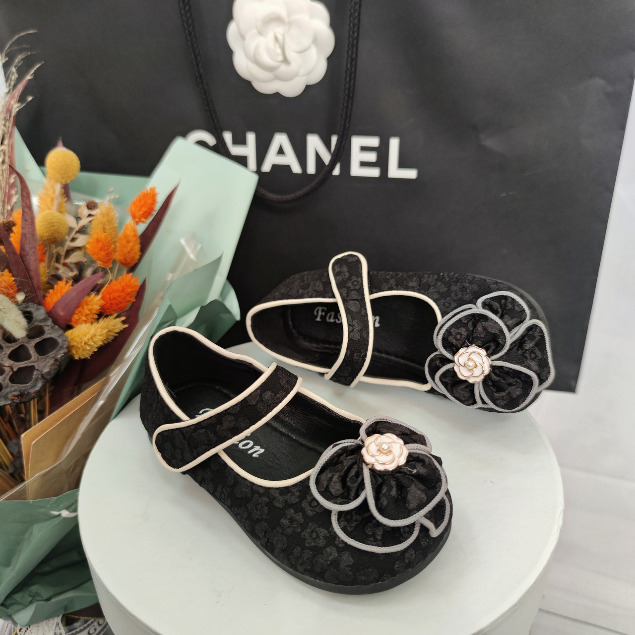 Святкові чорні туфлі для дівчинки, фото 1