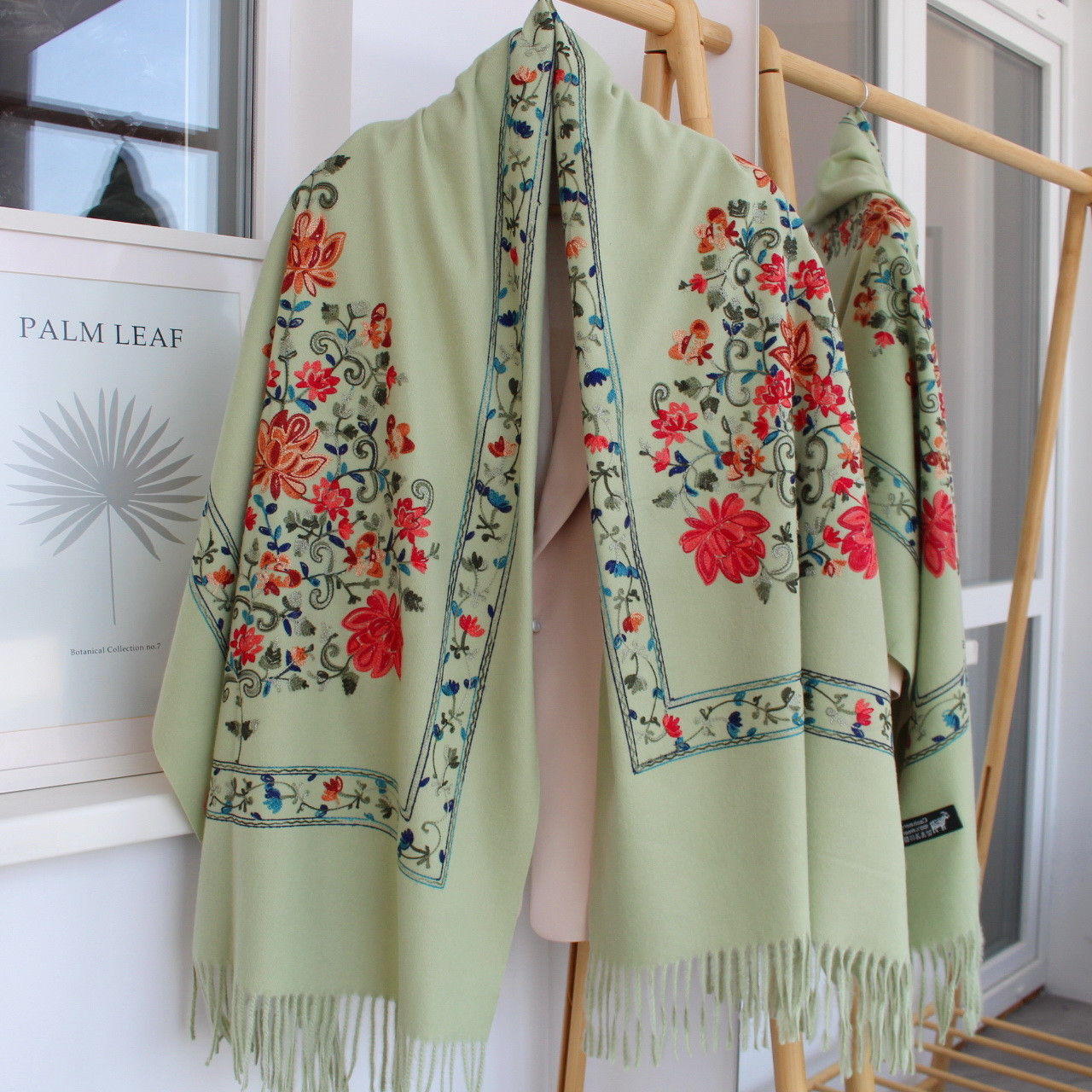 Кашеміровий шарф "Ваза квітів" фісташковий 135012, фото 1