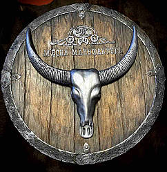 Дерев'яний щит з головою бика ручної роботи, панно у вигляді щита