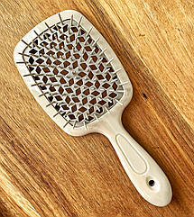 Гребінець SUPERBRUSH PLUS В КОРОБЦІ СВІТЛО БЕЖЕВА