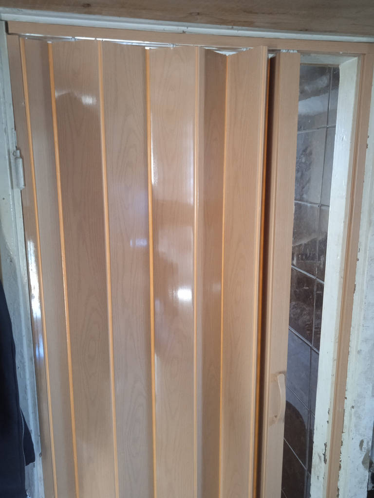 Двері гармошка глухі Клен Folding, розсувні двері ПВХ пластикові, міжкімнатні двері, приховані, складані - фото покупців 1