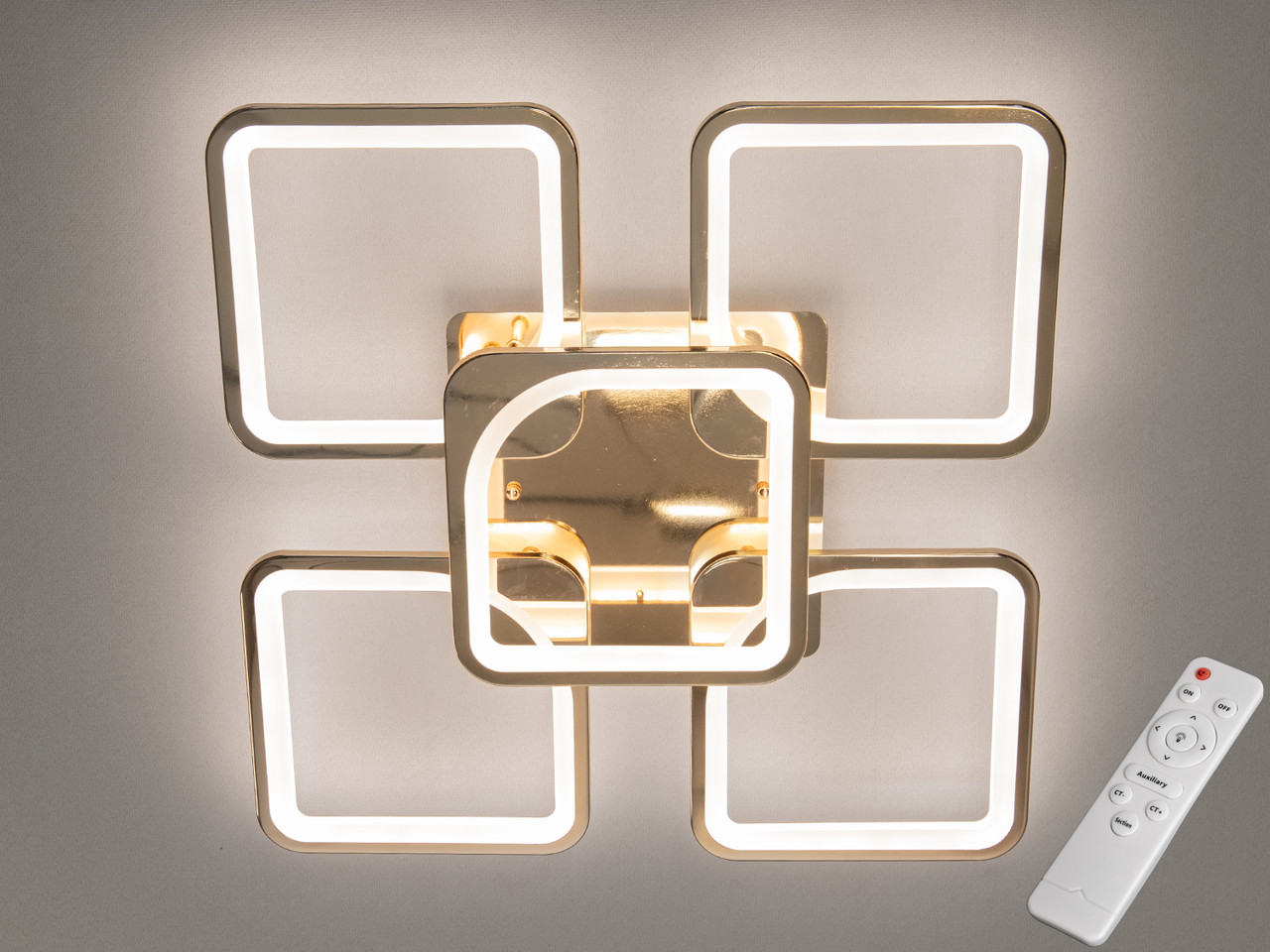 Золота Led люстра до 20 м² з пультом на 5 квадратів 150 Вт (8060/4+1G), фото 1