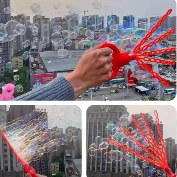 Паличка з ємністю для мильних бульбашок 32 отвори Червона