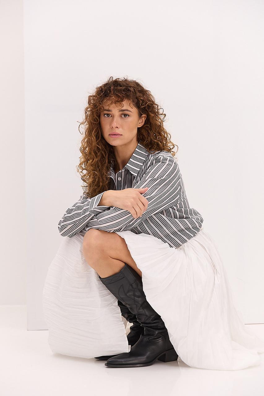 Жіноча сорочка з мережкою молочна в чорну смужку (size1), фото 1