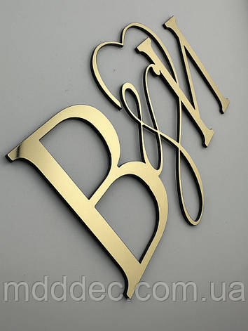 Топпер весільний з ініціалами В&М, дзеркальне золото, пластик 1мм 12x7см, літери ВМ на весілля, фото 1