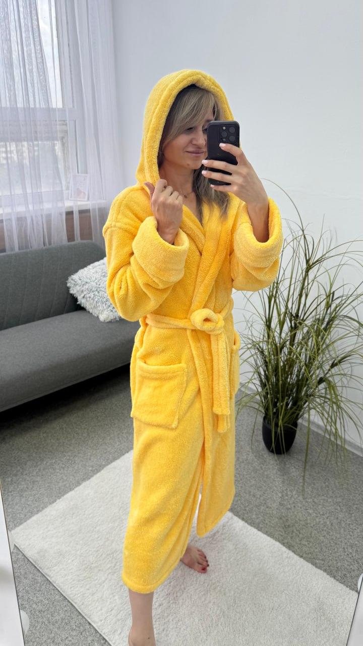 Теплий жіночий довгий махровий халат із поясом жовтого кольору, фото 1