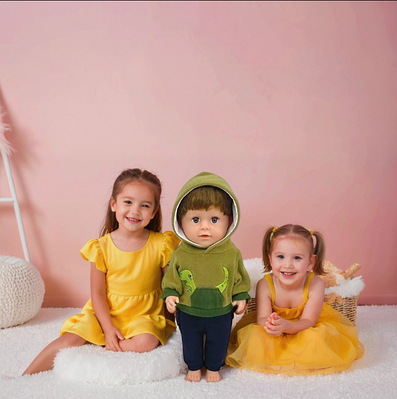 Реалістична інтерактивна лялька пупс реборн для дівчинки 45 см п’є моргає плаче ходить на горщик аксесуари