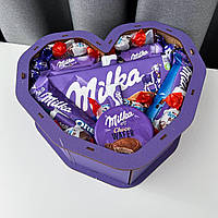 Подарунковий бокс на свято милка, Елітний набір із цукерок дівчинці Milka Солодкий бокс на річницю або 8 березня зі солодощами