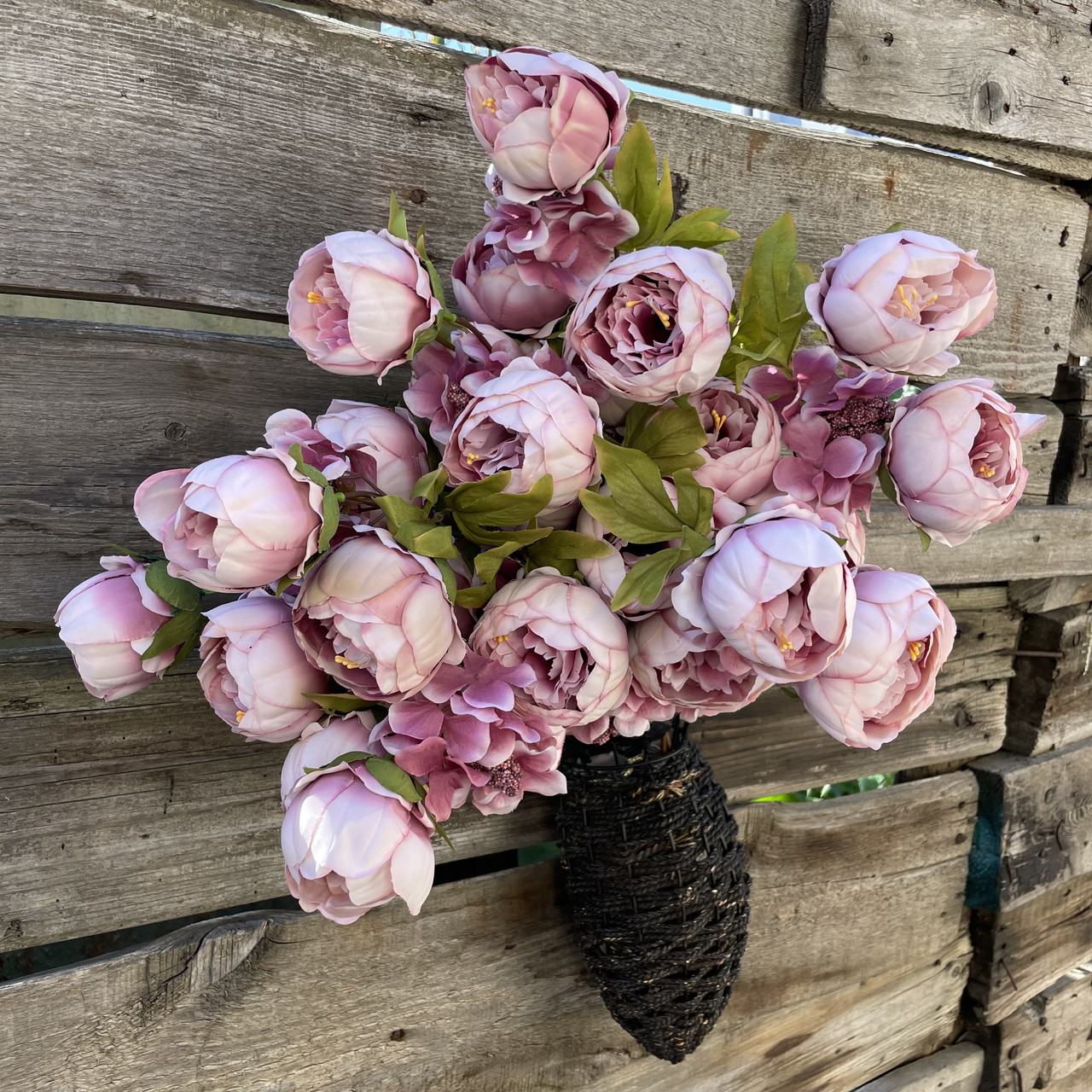 Штучні квіти. Гілка півонії 68 см пудровий, фото 1