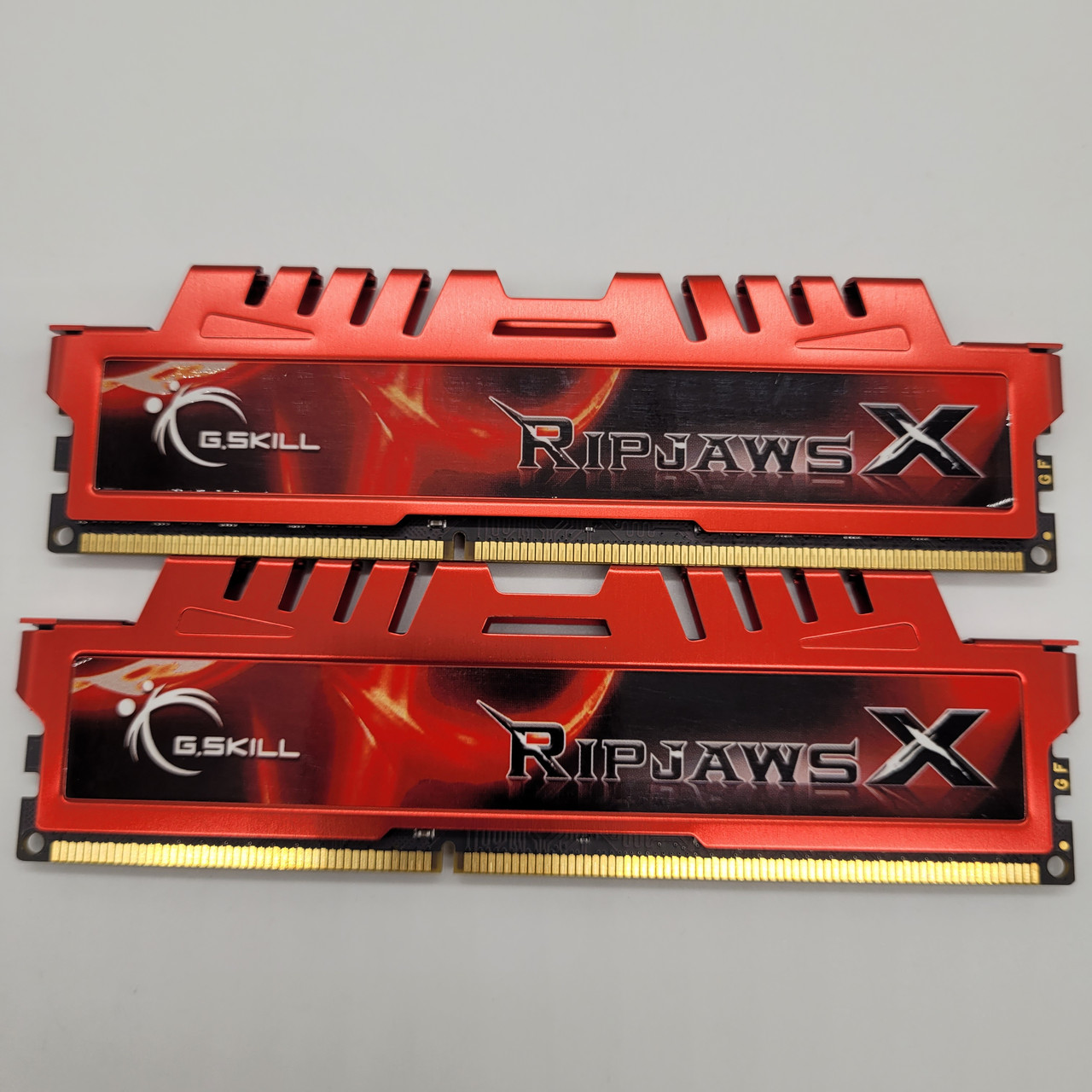 Игровая оперативная память G.Skill RipjawsX DDR3 16Gb (2x8Gb) 1600MHz PC3-12800U CL10 (F3-12800CL10S-8GBXL)