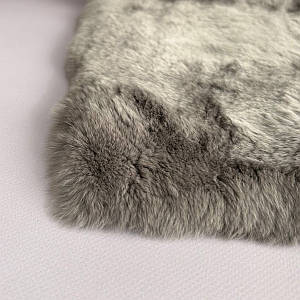 Натуральне хутро кролика фарбоване 56х110 см - срібло